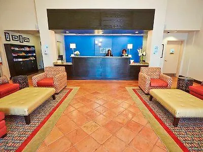 Отель Holiday Inn Express El Caney Lodge On Ft Buchanan Сан-Хуан