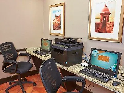 Holiday Inn Express El Caney Lodge On Ft Buchanan Сан-Хуан